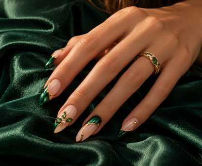 Designer’s Pick | Emerald Muse – L Stiletto